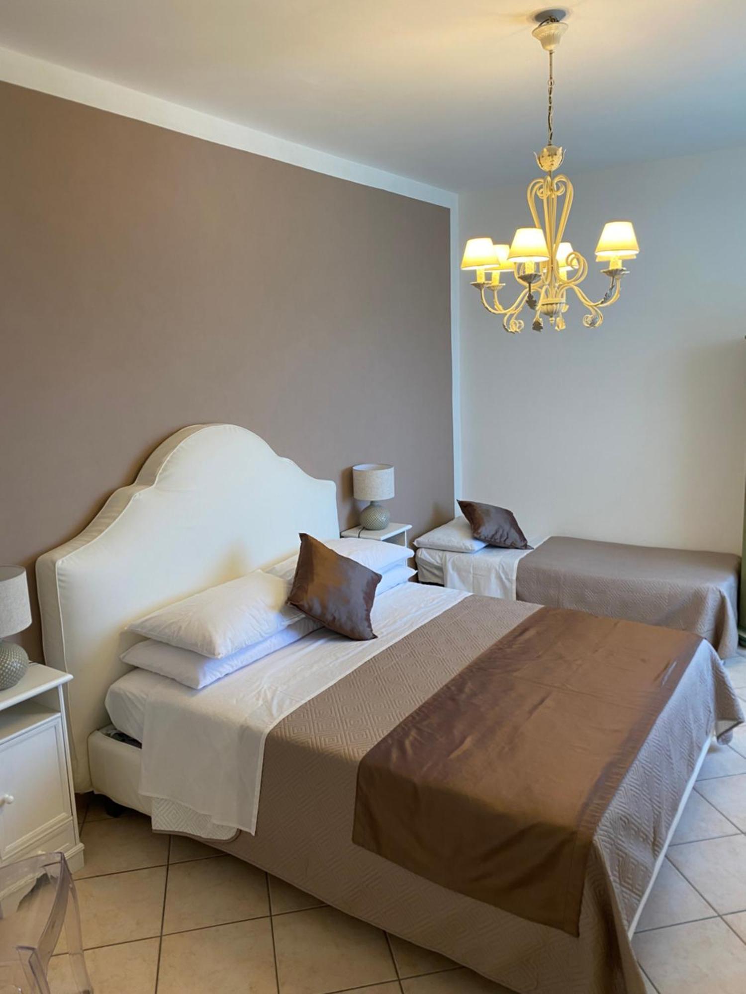 Appartamento Ciampino - Cavaliere Di Cuori Extérieur photo